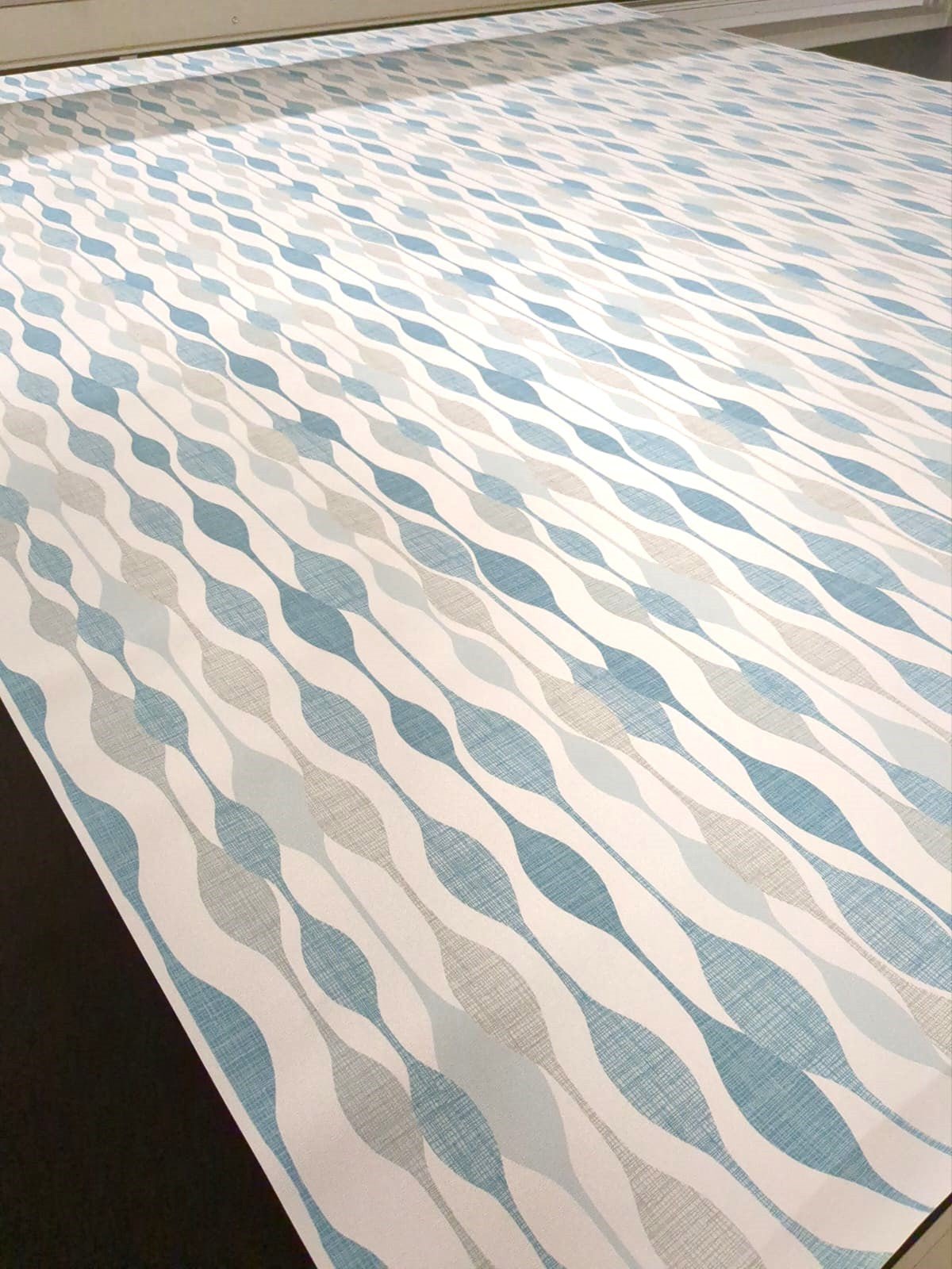 Floral Roller Blinds - Made To Measure - Patterned Roller Blinds - Floral Design - Queen Blinds ltd